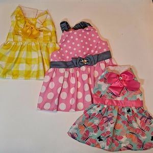 XXS/XS Dog Girl dresses lot of 3 in excellent condition. They are adorable!!!